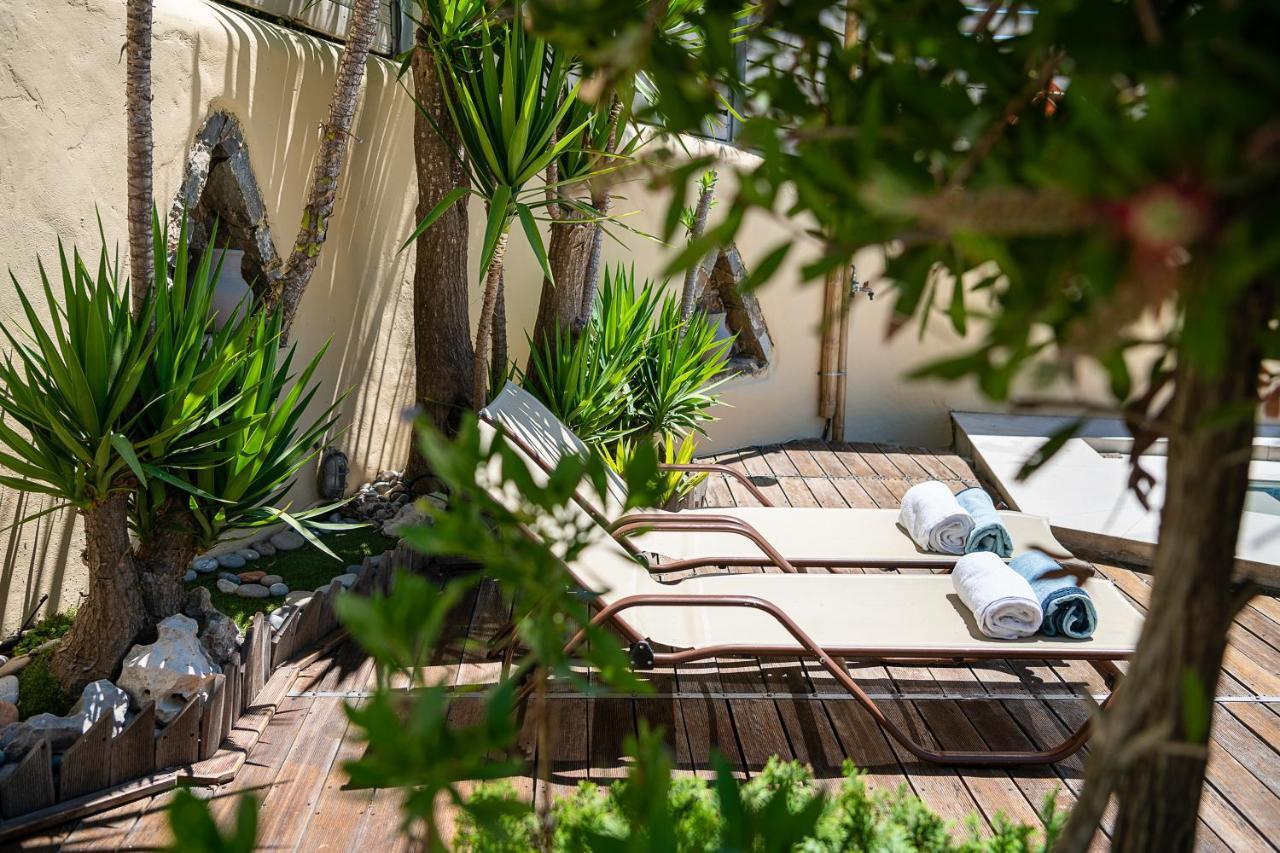 Verekinthos Villas - Pool, Hot Tub, Bbq, Kids Playground, Stunning Mountain Views Yerolákkos Eksteriør bilde