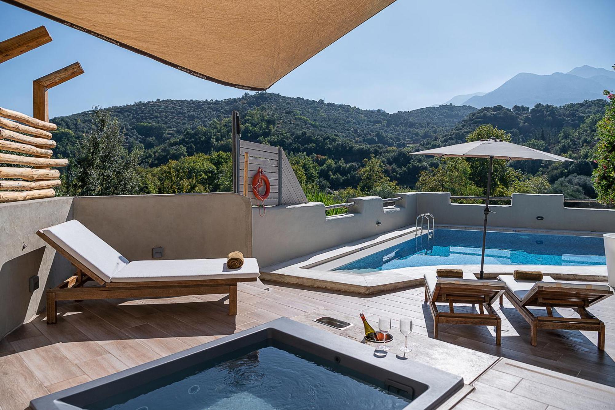 Verekinthos Villas - Pool, Hot Tub, Bbq, Kids Playground, Stunning Mountain Views Yerolákkos Eksteriør bilde